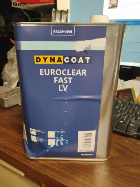 568-070 Akzo Nobel Dynacoat Euro Clear Fast Lv 1 - Gallon New In-can Can Is Dented 568-070 Akzo Nobel Dynacoat Euro Clear Fast Lv 1 - Gallon New In-can Can Is Dented