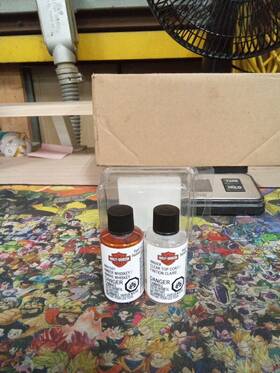 Harley-davidson 98601dst Touch Up Kit Amber Whickey And Top Clear Coat 256ep